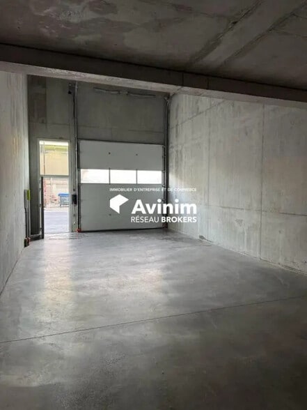 Industriel/Logistique dans Poisy à louer - Photo intérieure – Image 3 sur 4