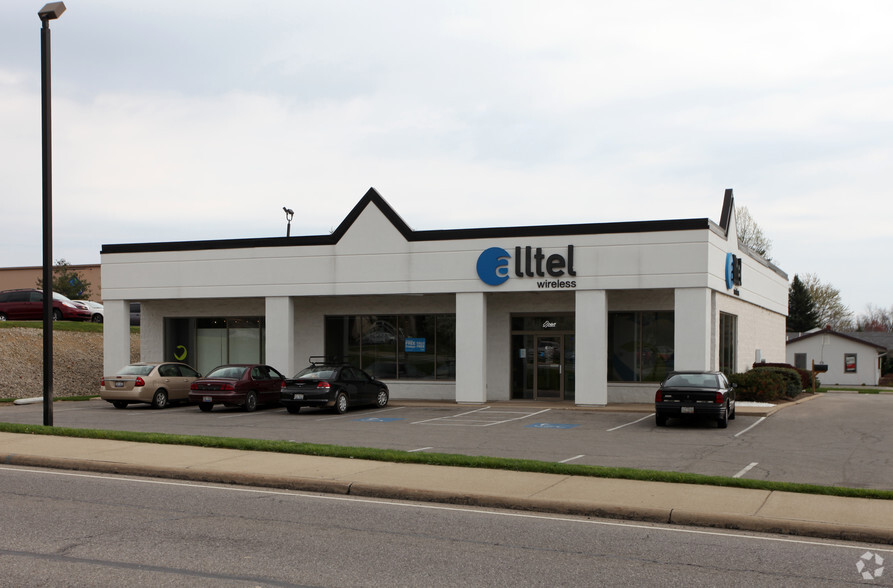1020 N Lexington Springmill Rd, Mansfield, OH à louer - Photo principale – Image 1 sur 4