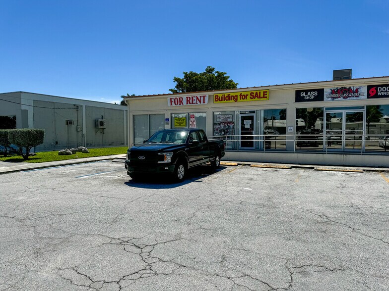 3216 Flagler Ave, Key West, FL à louer - Photo de l’immeuble – Image 3 sur 10