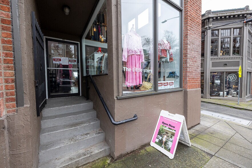 411-425 E Pine St, Seattle, WA à louer - Photo de l’immeuble – Image 2 sur 12