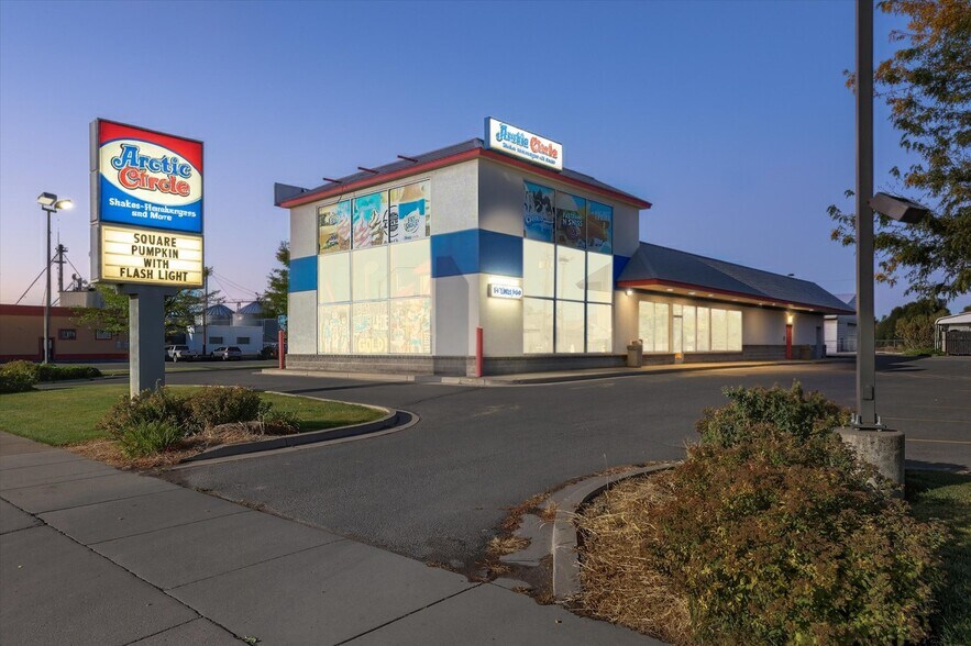 196 S State St, Preston, ID à vendre - Photo de l’immeuble – Image 1 sur 42