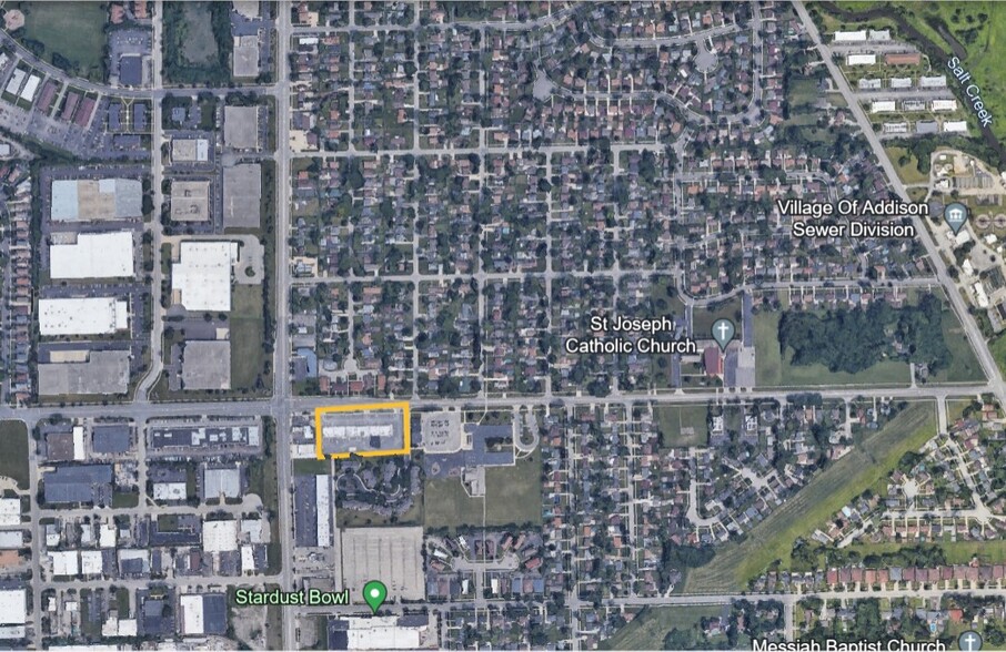 35-101 E Fullerton Ave, Addison, IL à louer - Photo de l’immeuble – Image 3 sur 7