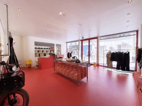 Local commercial dans Paris à louer Photo intérieure– Image 1 sur 7