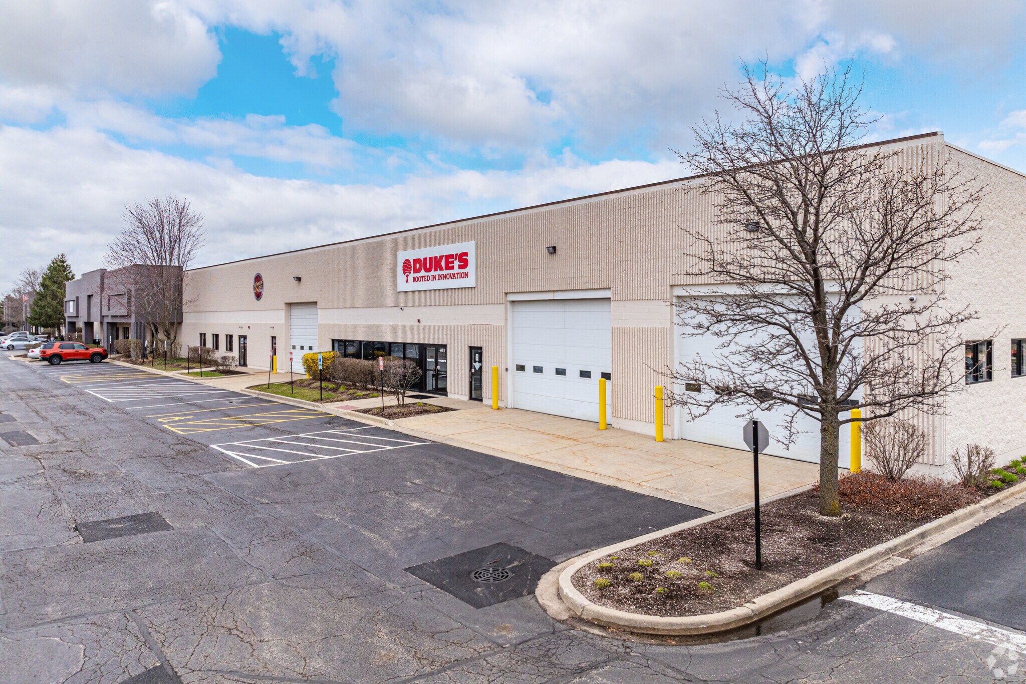 400-440 Airport Rd, Elgin, IL à louer Photo principale– Image 1 sur 9