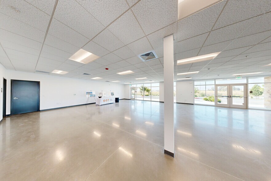 400 Boone Dr, American Canyon, CA à louer - Numérisation 3D Matterport – Image 2 sur 4