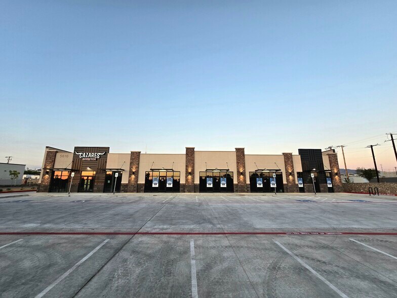 5616 Doniphan Dr, El Paso, TX à louer - Photo de l’immeuble – Image 2 sur 7