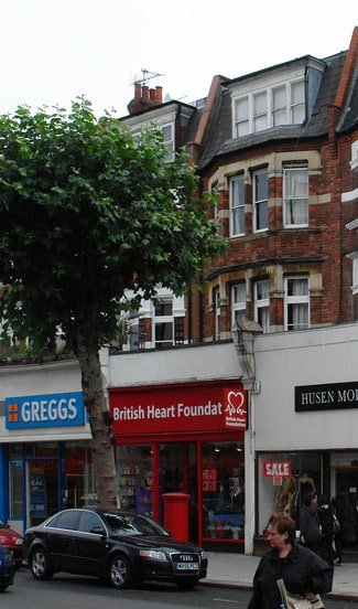 Plus de détails pour 718 High Rd, Londres - Local commercial à louer