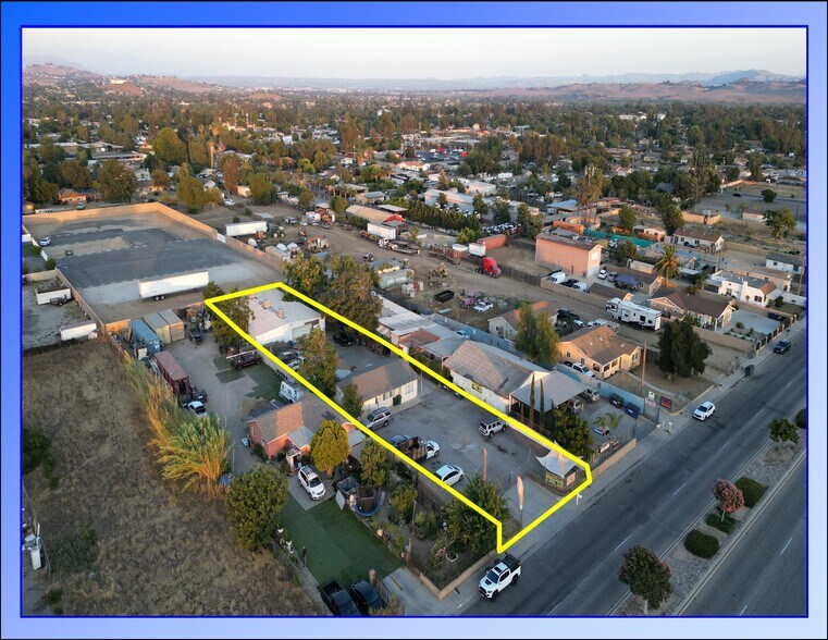 5064 Etiwanda Ave, Jurupa Valley, CA à vendre - Photo de l’immeuble – Image 2 sur 16