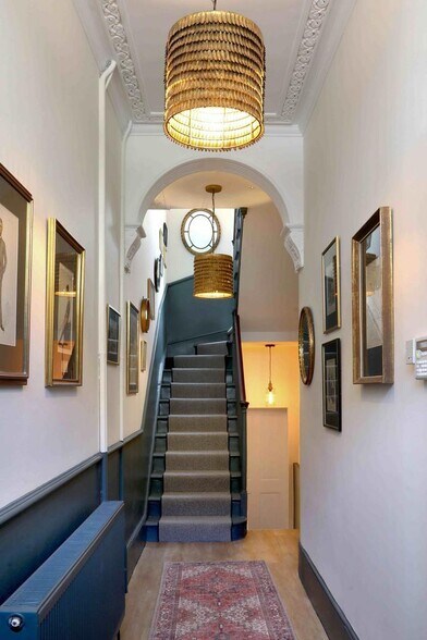 25 High St, High Wycombe à louer - Photo intérieure – Image 3 sur 16