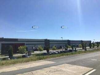 Plus de détails pour 21 Rue Marcellin Berthelot, Poitiers - Industriel/Logistique à louer