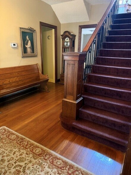 2136 The Alameda, San Jose, CA à vendre - Photo intérieure – Image 3 sur 6