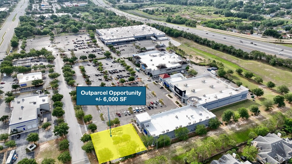 7810 W Colonial Dr, Orlando, FL à louer - Photo de l’immeuble – Image 2 sur 4