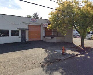 Plus de détails pour 7034 NE Glisan St, Portland, OR - Industriel/Logistique à louer