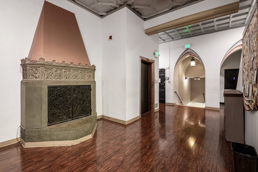 6763 Hollywood Blvd, Los Angeles, CA à vendre - Photo intérieure – Image 2 sur 15