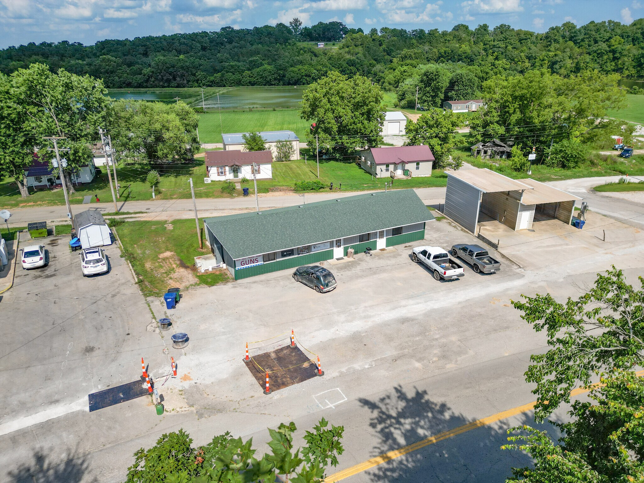 398 S Main St, Hartville, MO à vendre Photo de l’immeuble– Image 1 sur 17