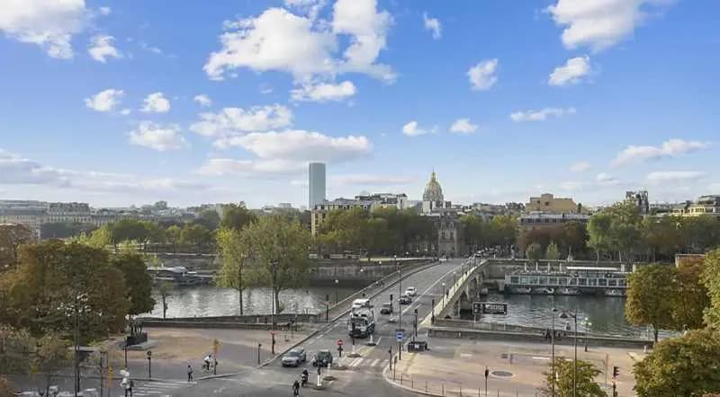 1 Avenue Franklin D. Roosevelt, Paris à louer - Aérien – Image 1 sur 2