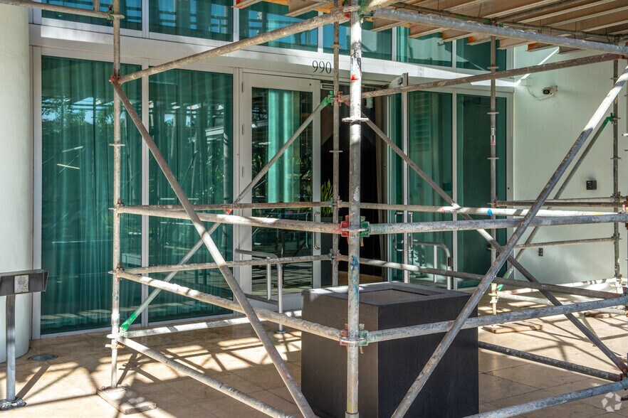 900 Biscayne Blvd, Miami, FL à louer - Photo de l’immeuble – Image 3 sur 12
