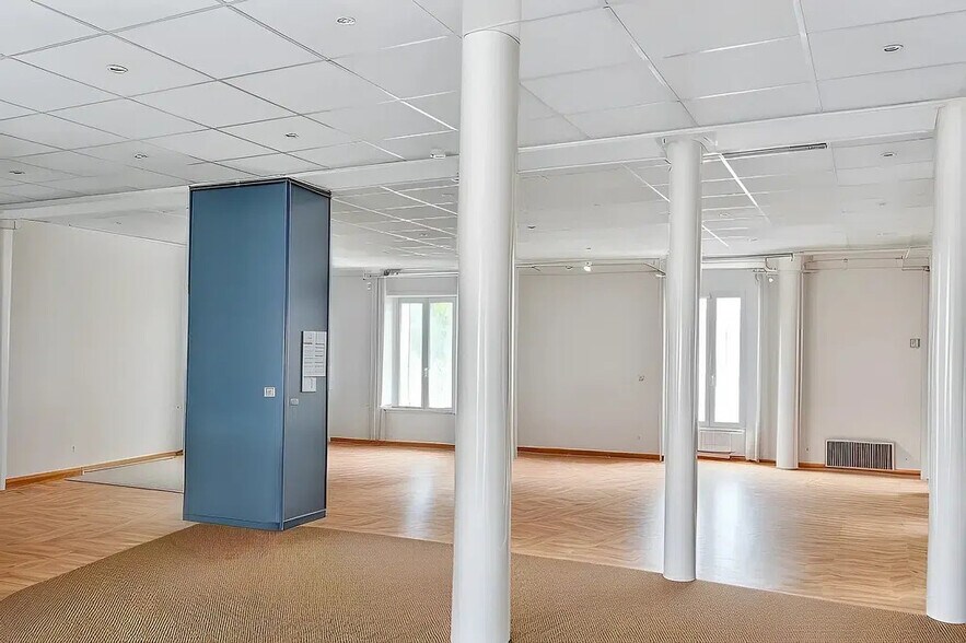 Bureau dans Paris à louer - Photo de l’immeuble – Image 3 sur 6