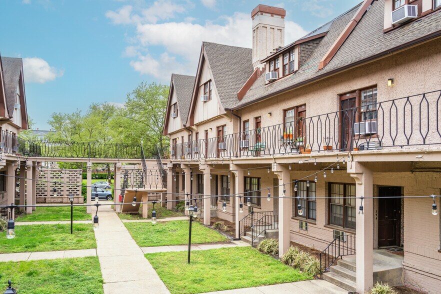 521 Boissevain Ave, Norfolk, VA à vendre - Photo de l’immeuble – Image 3 sur 7