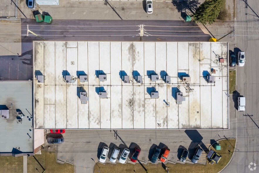 6036 3rd St SW, Calgary, AB à louer - Aérien – Image 2 sur 2