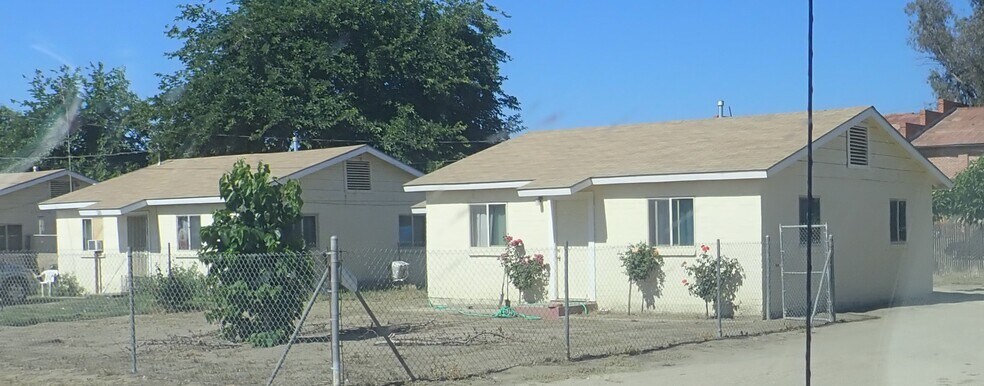 29305 Pond Rd, Wasco, CA à vendre - Photo de l’immeuble – Image 2 sur 5