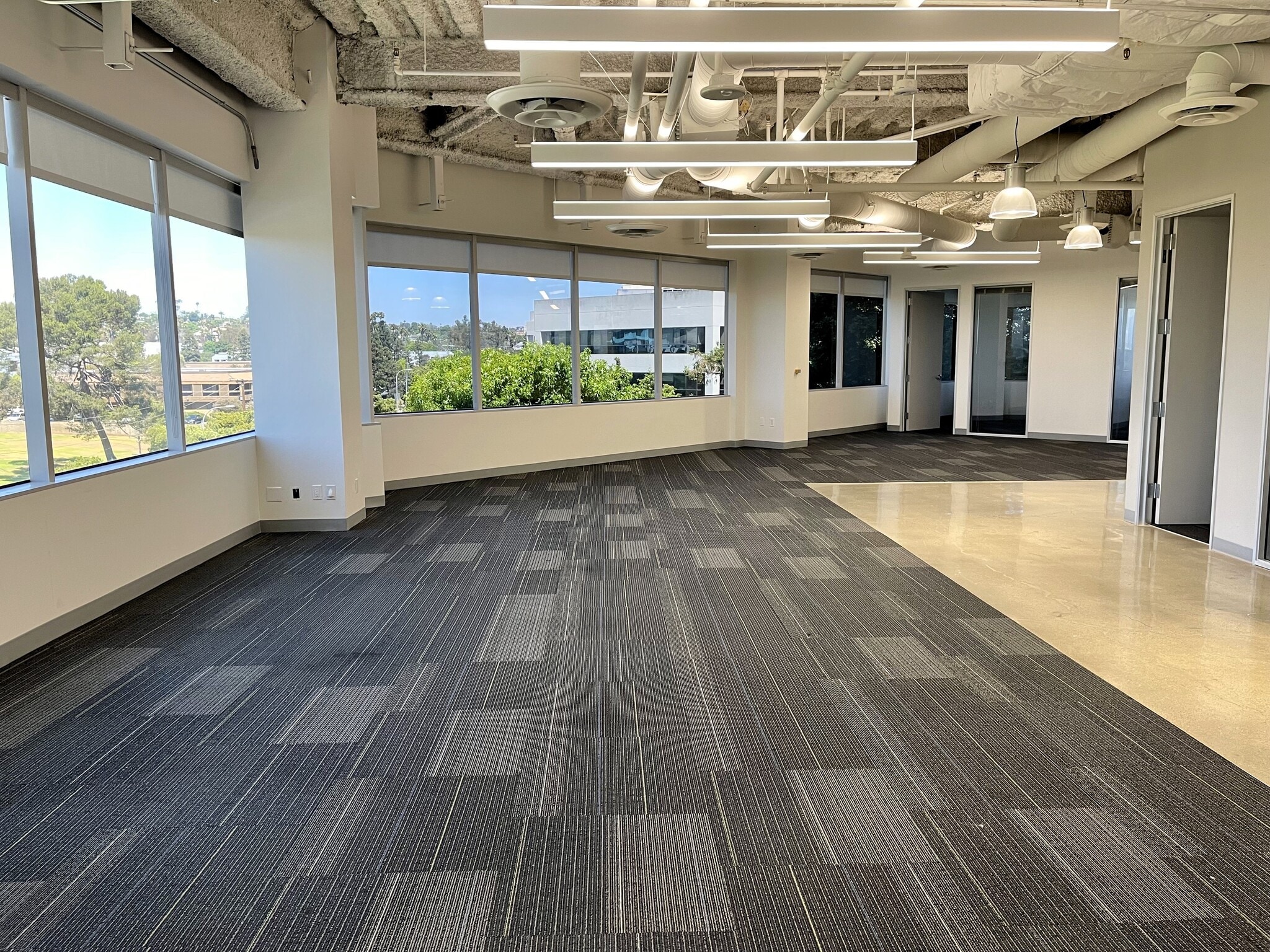 400 Corporate Pointe, Culver City, CA à louer Photo intérieure– Image 1 sur 8