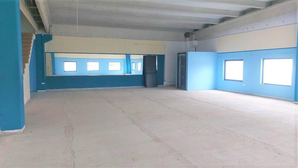 Industriel/Logistique dans Cervera à vendre - Photo de l’immeuble – Image 3 sur 23