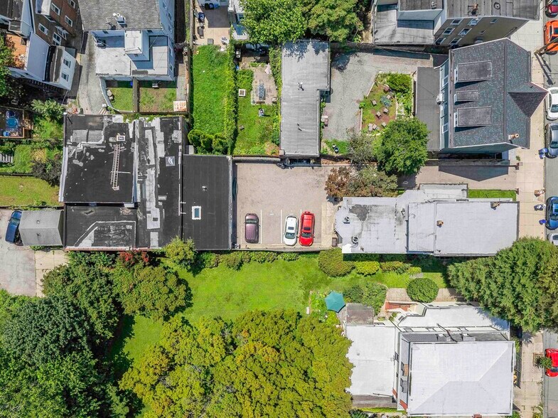 359 Lyceum Ave, Philadelphia, PA à vendre - Photo de l’immeuble – Image 3 sur 8