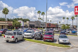 Plus de détails pour 4901-5115 N 10th St, McAllen, TX - Local commercial à louer