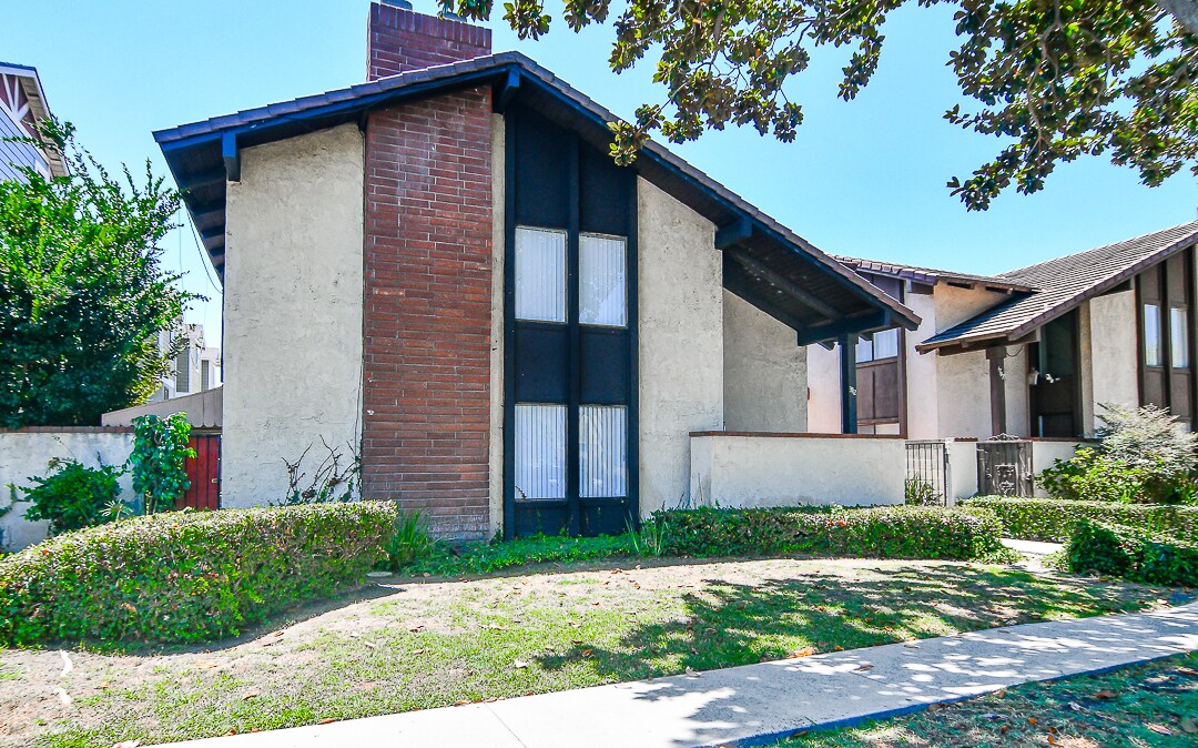 3712 Howard Ave, Los Alamitos, CA à vendre Photo principale– Image 1 sur 6
