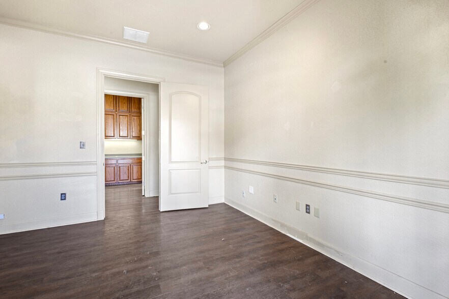 9480-3 Huebner Rd, San Antonio, TX à louer - Photo de l’immeuble – Image 3 sur 18