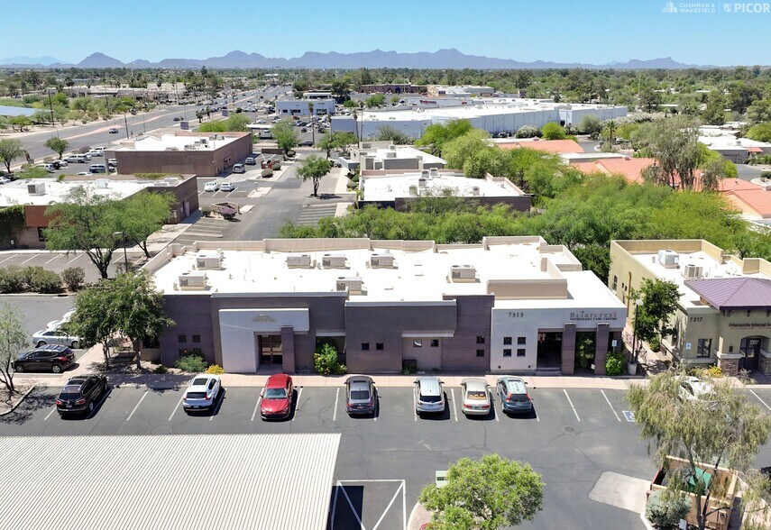 7313 E Tanque Verde Rd, Tucson, AZ à vendre - Photo de l’immeuble – Image 2 sur 7