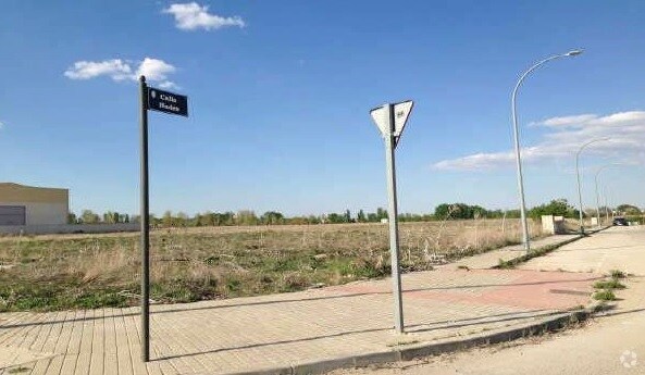 Terrain dans Meco, Madrid à vendre - Photo de l’immeuble – Image 3 sur 3