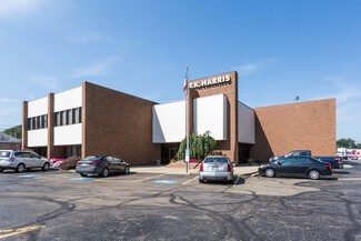 Plus de détails pour 3930 Fulton Dr Nw, Canton, OH - Bureau à louer