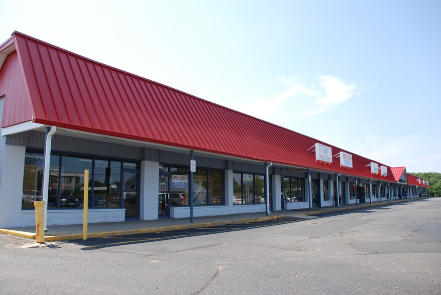 34 Lanes Mill Rd, Brick, NJ à louer - Photo de l’immeuble – Image 3 sur 6