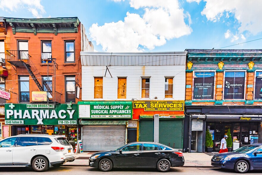 1546 Fulton St, Brooklyn, NY à vendre - Photo de l’immeuble – Image 1 sur 10