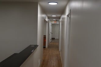 1457 Nottingham Way, Hamilton, NJ à louer Photo intérieure– Image 2 sur 5