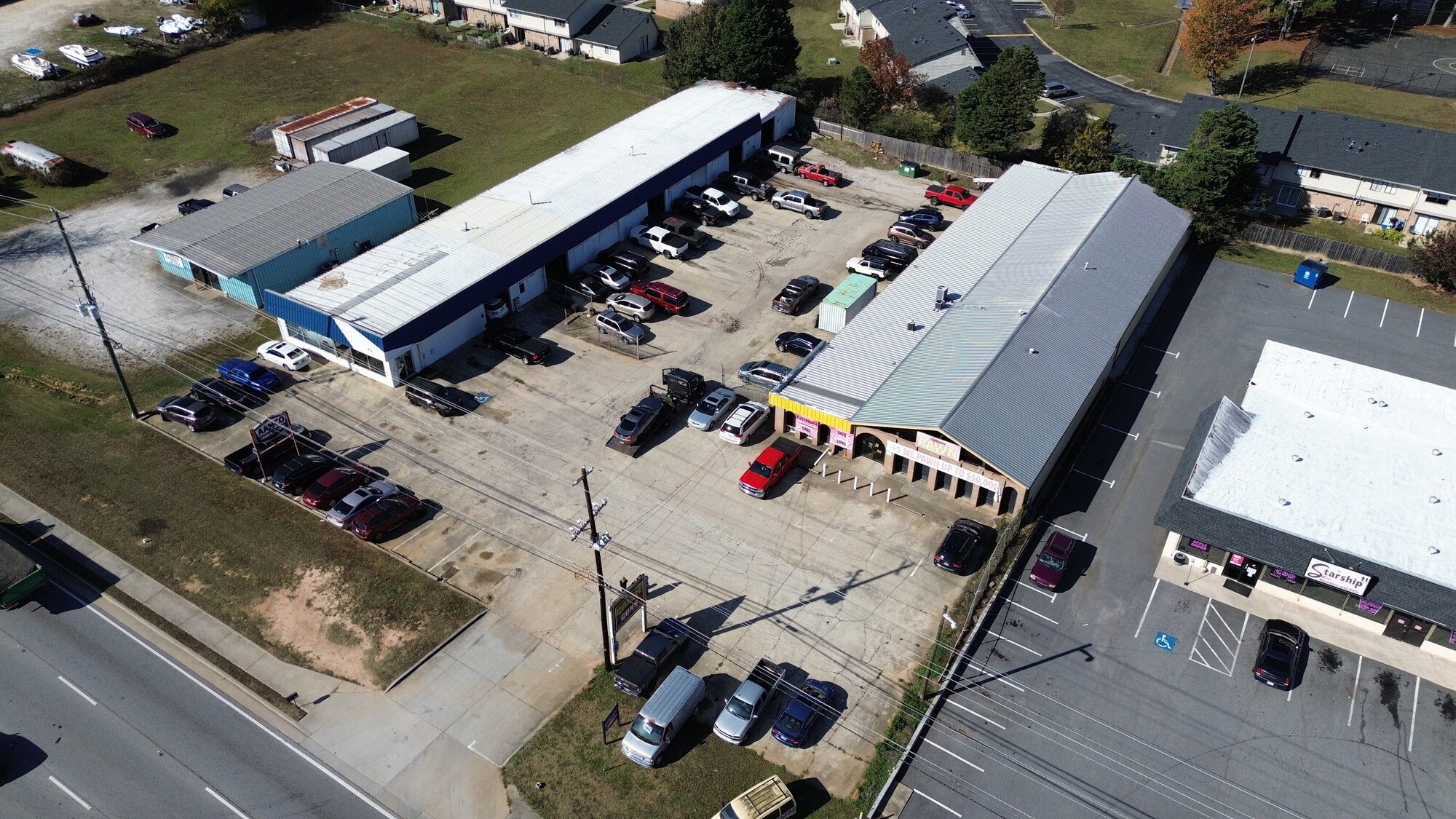 1672 GA-138 Hwy, Conyers, GA à louer Photo principale– Image 1 sur 52