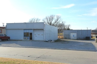 Plus de détails pour 131 SE Cholwell Ave, Bartlesville, OK - Industriel/Logistique à vendre