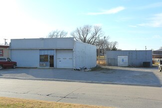 Plus de détails pour 131 SE Cholwell Ave, Bartlesville, OK - Industriel/Logistique à vendre