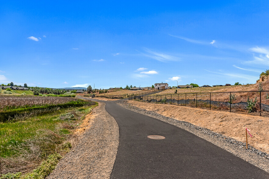 Lots 1-9 Cobblestone Ct, Prineville, OR à vendre - Photo principale – Image 2 sur 11