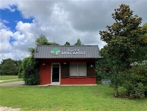 78386 Highway 437, Covington, LA à louer Photo de l’immeuble– Image 1 sur 13