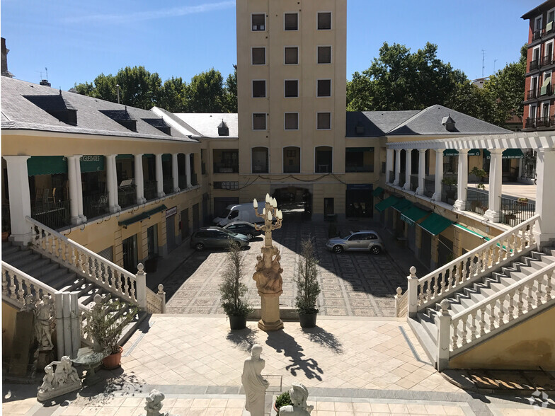 View Photo
