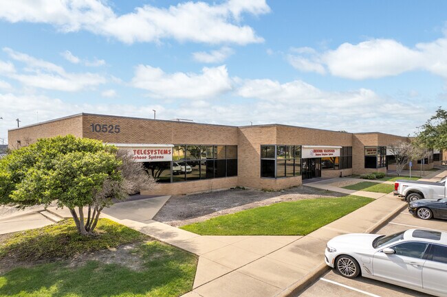 Plus de détails pour 10525-10625 Newkirk St, Dallas, TX - Industriel/Logistique à louer