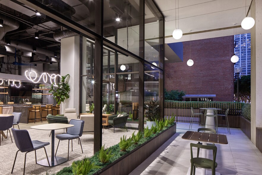 221 Main St, San Francisco, CA à louer - Photo de l’immeuble – Image 2 sur 14