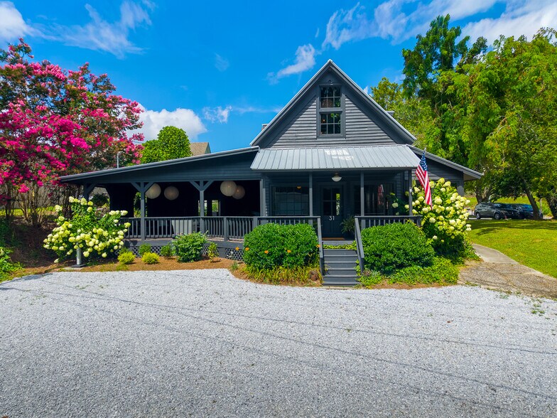 31 Earl St, Clayton, GA à vendre - Photo de l’immeuble – Image 2 sur 51