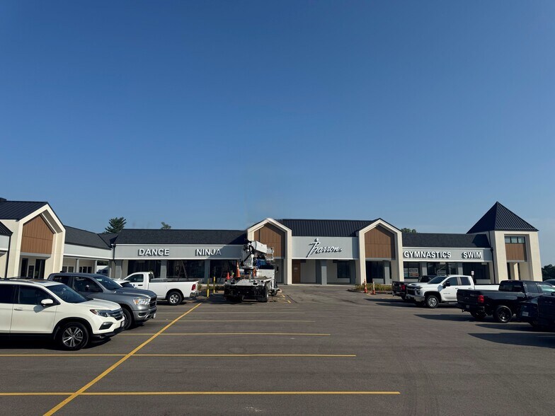 15425-15495 Clayton Rd, Ballwin, MO à louer - Photo de l’immeuble – Image 2 sur 8