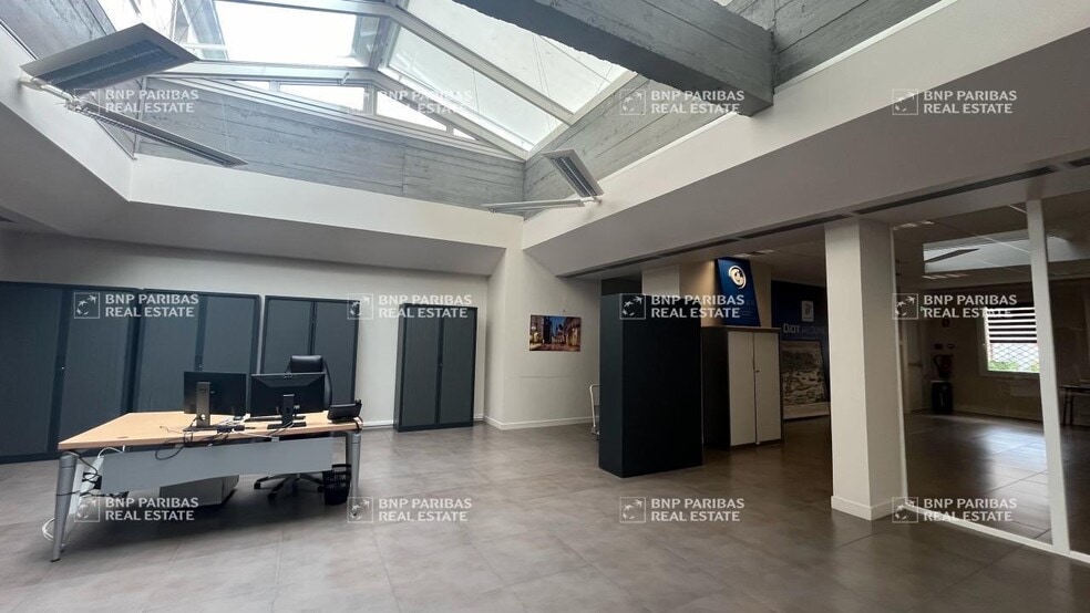 Bureau dans Orléans à vendre - Photo intérieure – Image 1 sur 13