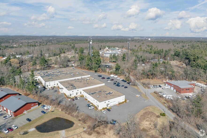 34 Sullivan Rd, North Billerica, MA à vendre - Aérien – Image 2 sur 19