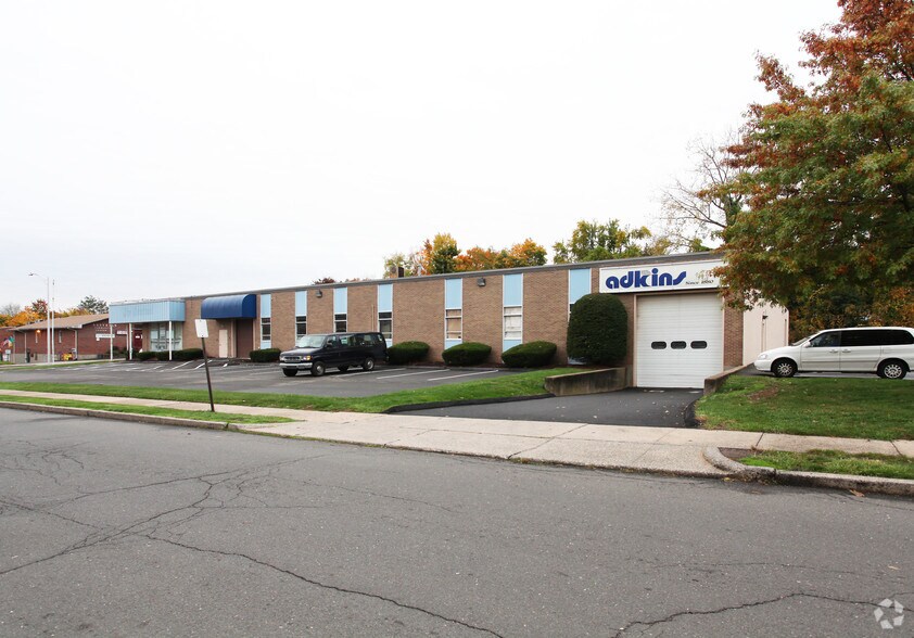 40 South St, New Britain, CT à louer - Photo de l’immeuble – Image 2 sur 2